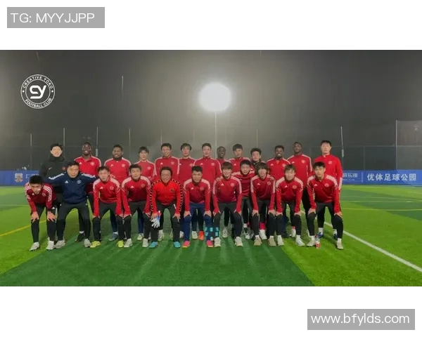 上海足球队意识探讨与发展路径分析助力球队未来崛起